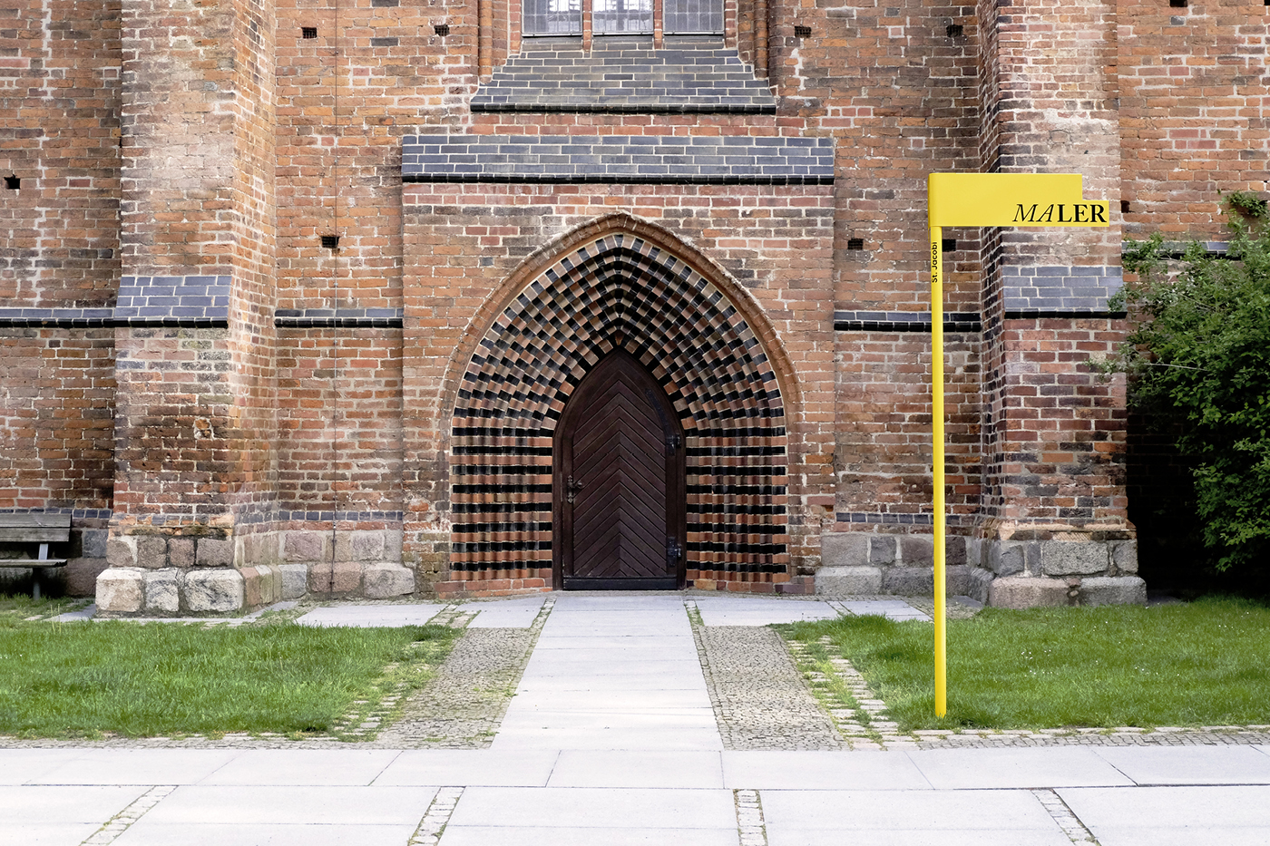 Event location identification sign